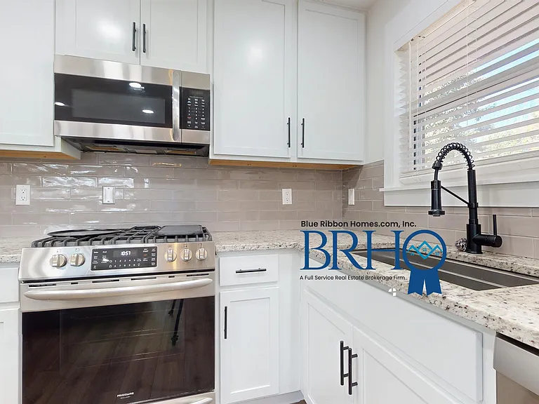 501 Idlewood Ln — Photo 19