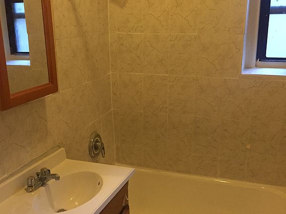 5th image of 101 Sherman Ave APT 3Q