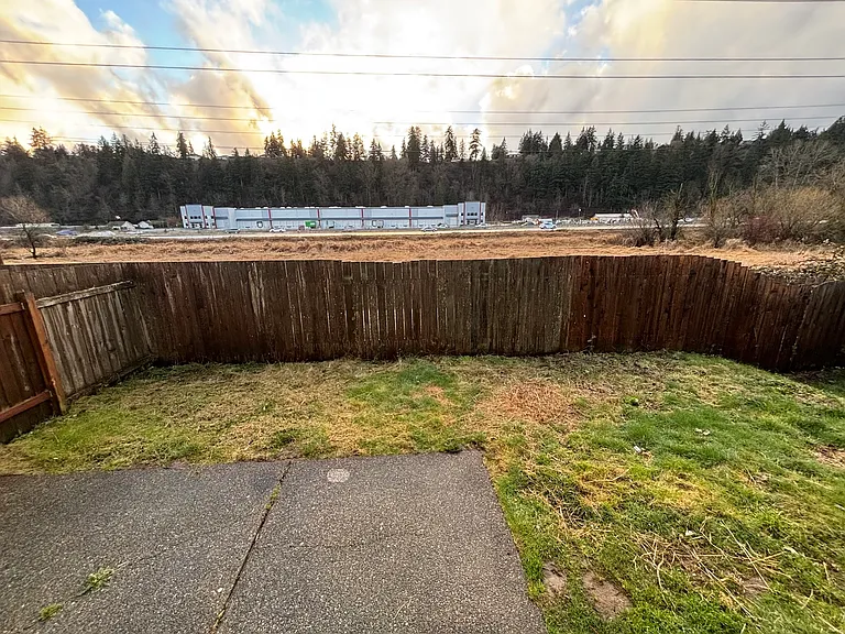 Beaver Blvd — Photo 24