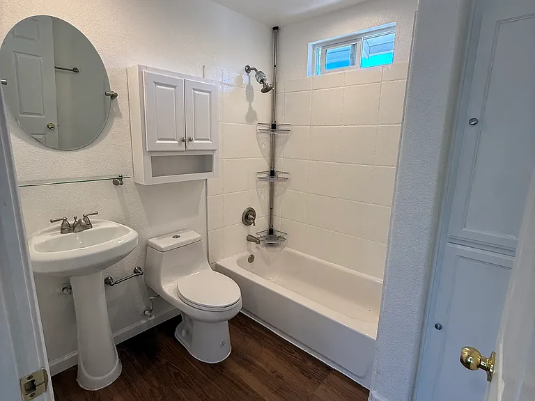 106 Fairview Ave — Photo 12