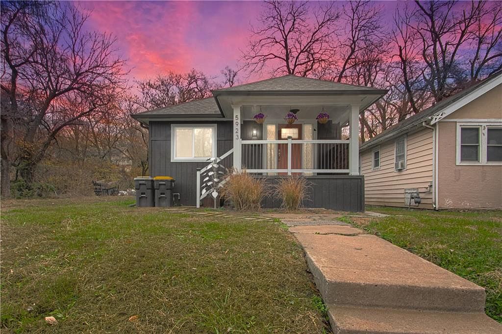 5923 Walrond Ave, Kansas City, MO 64130 | Zillow