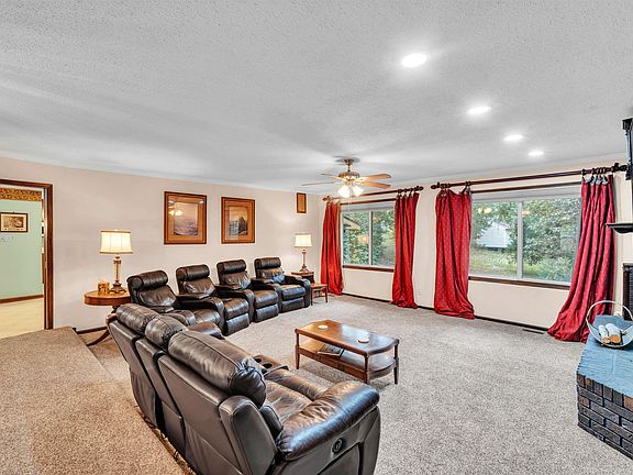 5th image of 509 Woodhaven Rd