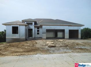 21109 Marinda St, Elkhorn, NE 68022