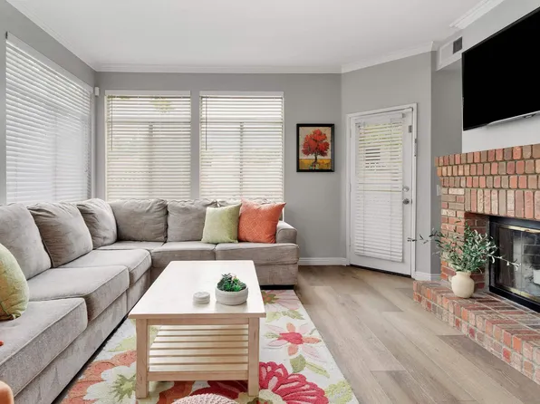 3190 Puesta Del Sol Ct Unit 101, Corona, CA 92882