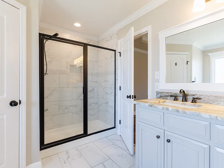 3817 Cutshaw Trl — Photo 24