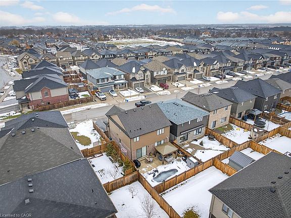 2nd image of 4054 Thomas St