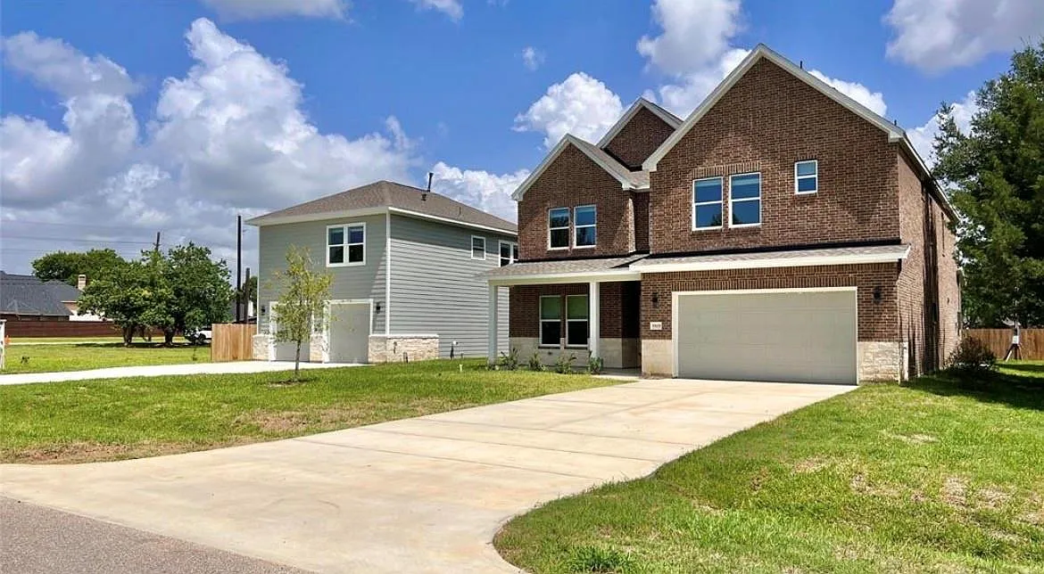 9905 Excaliburs Ct — Photo 2