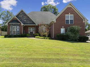 3676 Prestwicke Pl, Adams, TN 37010