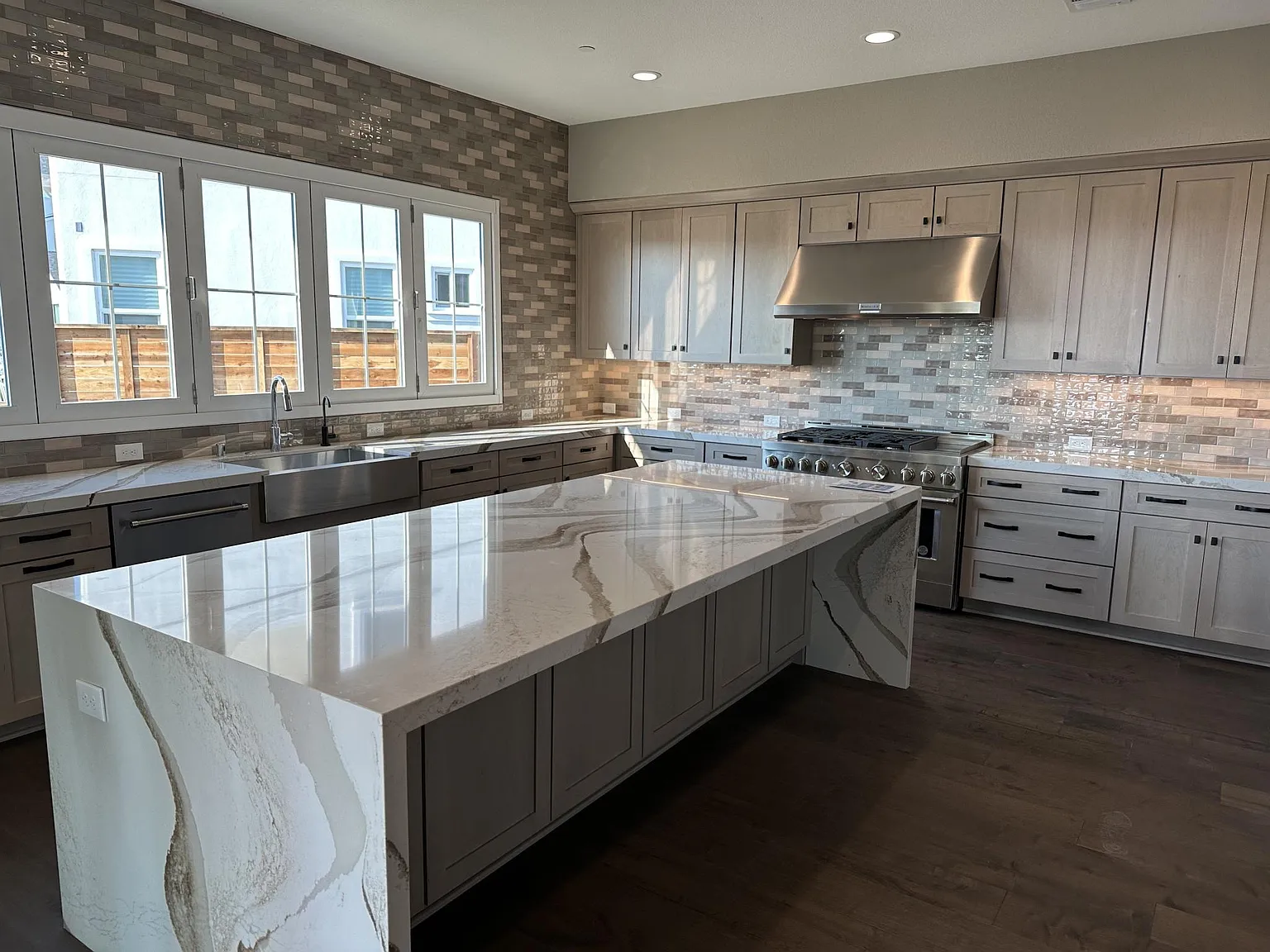 3125 Delta Coves Dr — Photo 4
