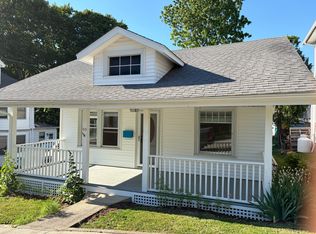 50 Latham St, Groton, CT 06340