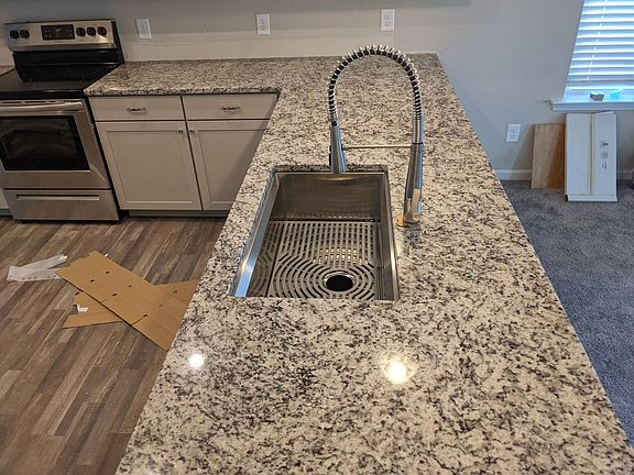 Large Xtra Deep Farm Style sink with Professional grade faucet