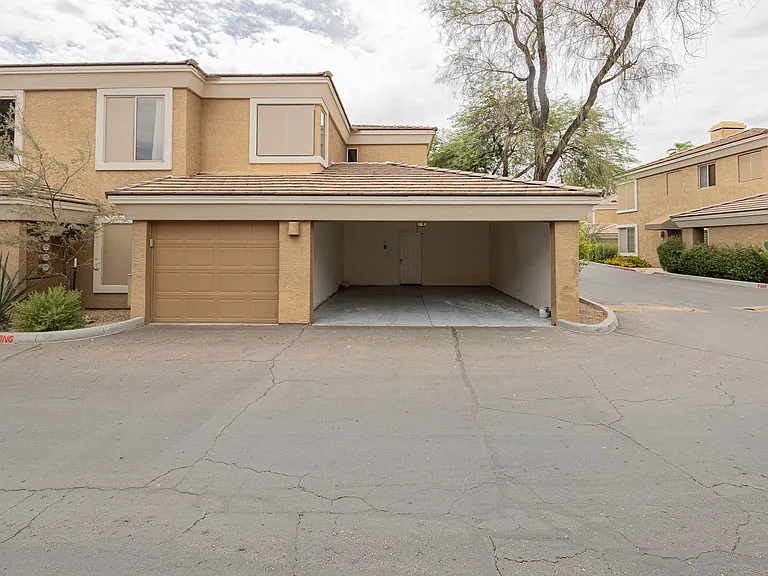 1411 E Orangewood Ave #209 — Photo 24