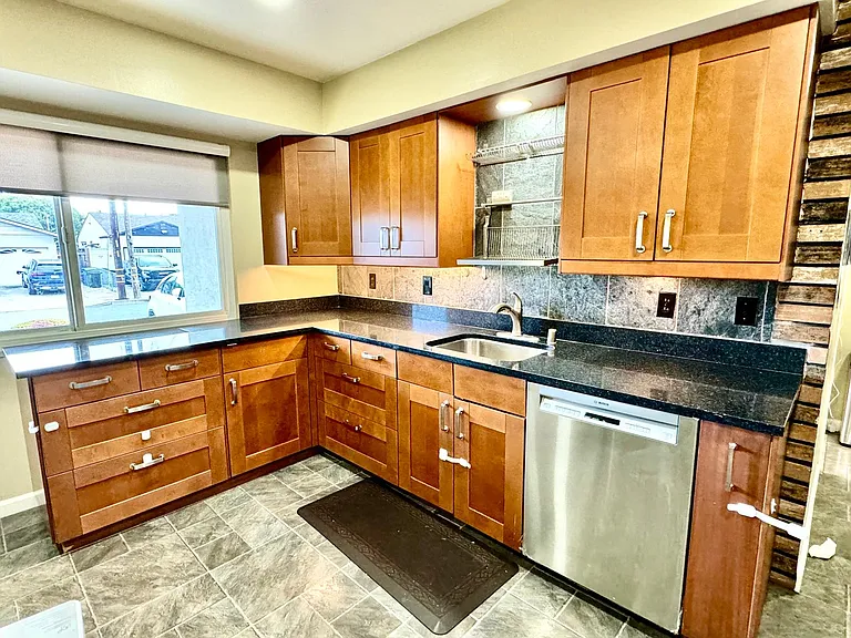36358 Frobisher Dr — Photo 26