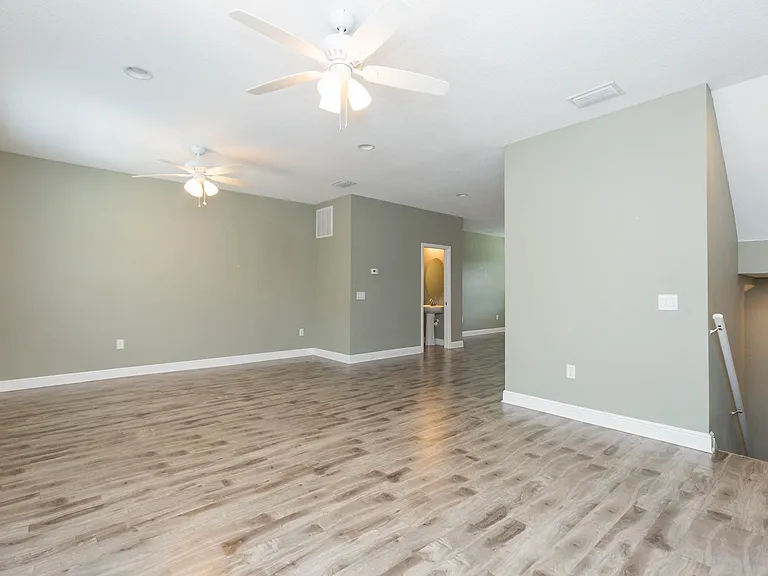 1005 New York Ave — Photo 9