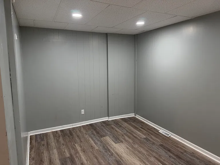 228 E Center St #101 — Photo 4
