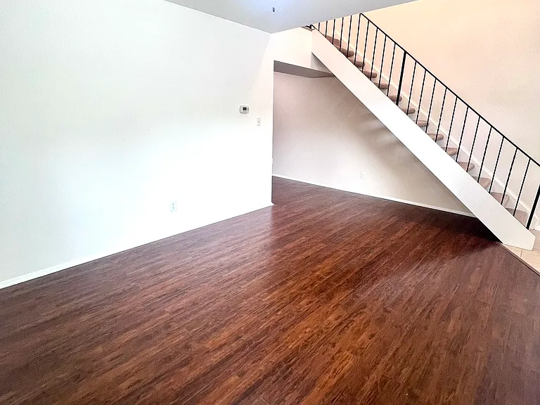 5340 Palmyra Ct — Photo 6