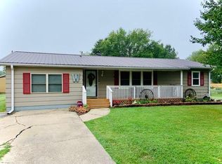 703 Wilman Dr, Moberly, MO 65270