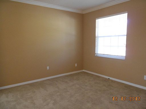 4th image of 10061 Moss Rose Way