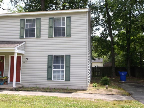 3rd image of 10 Martin Rd