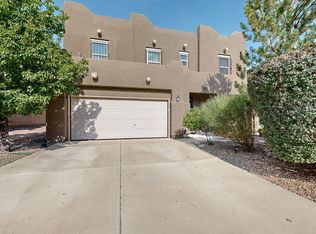 2906 Duerson Trl SW, Albuquerque, NM 87121