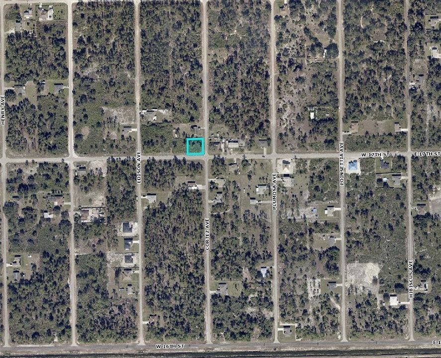 2nd image of 300 W 17th St