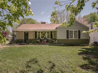 4809 Mission Rd, Westwood, KS 66205