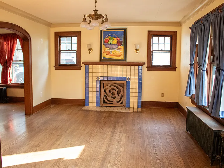 520 N Main St — Photo 14