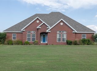 10948 Blue Sky Rd, Farmington, AR 72730