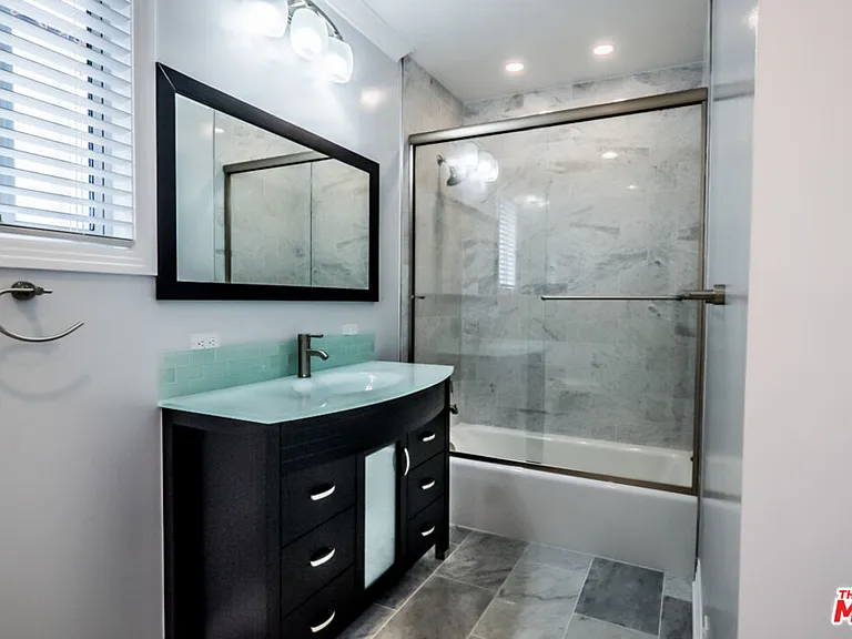 812 N Alfred St #3 — Photo 20