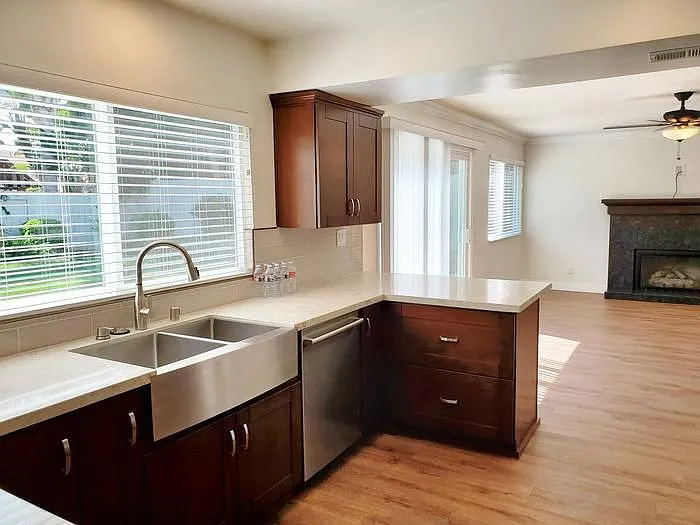 3021 Segovia Way — Photo 10