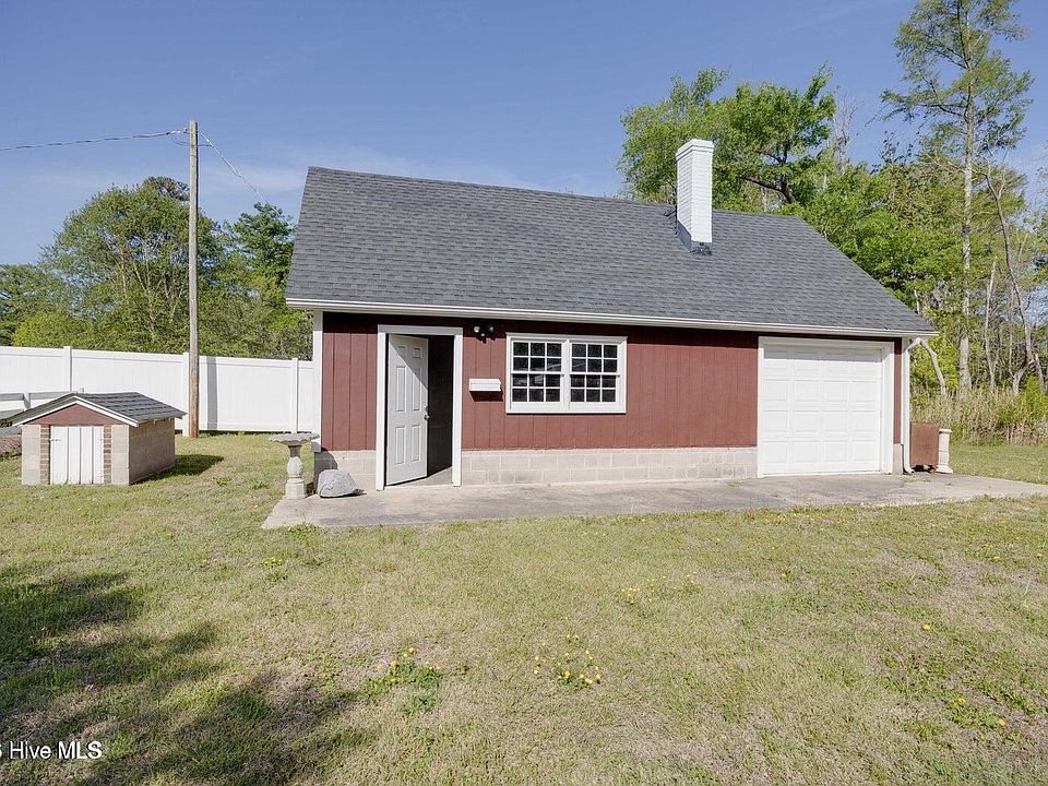 1st image of 322 1/2 River Road