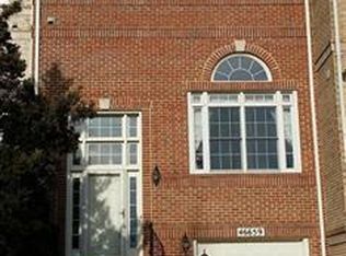 46659 Ashmere Sq, Sterling, VA 20165