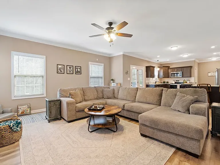 1151 Terraceside Cir — Photo 8