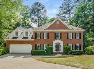 235 Quiet Stream Ct, Roswell, GA 30075