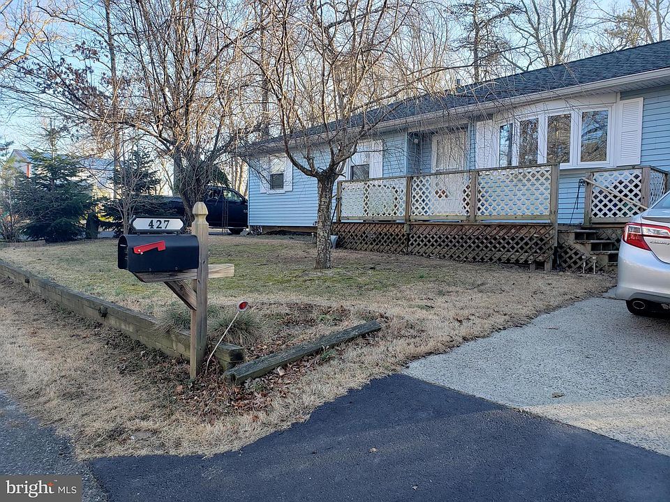 1st image of 427 Sassafras St