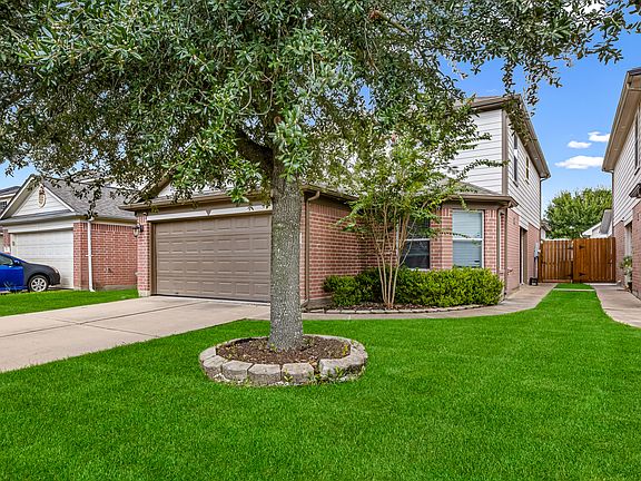 2nd image of 5703 Basswood Dale Dr