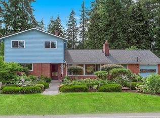 15021 75th Ave NE, Kenmore, WA 98028