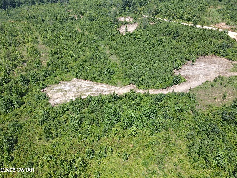 2nd image of 4 Tucker Rd