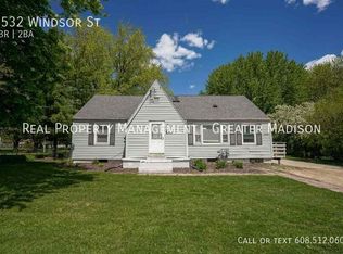 1532 Windsor St, Sun Prairie, WI 53590