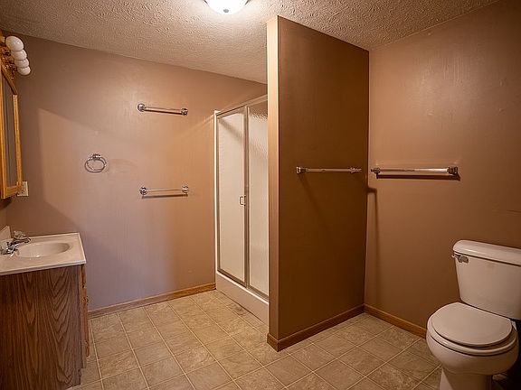 5th image of 909 Palora Cir