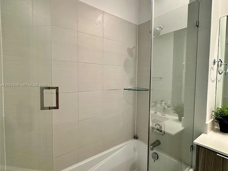 6401 NW 103rd Pl #301 — Photo 8