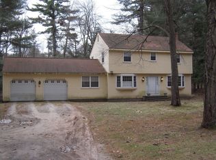 19 Country Club Rd, Avon, CT 06001