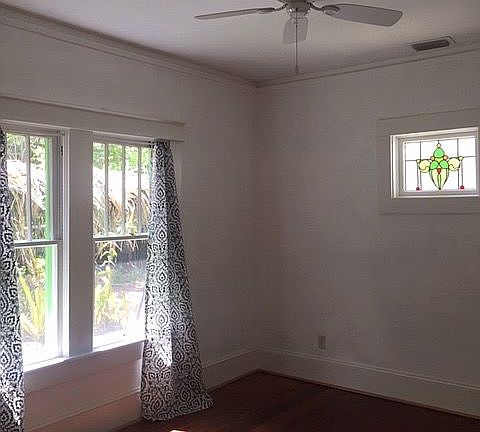 5th image of 1260 38th St