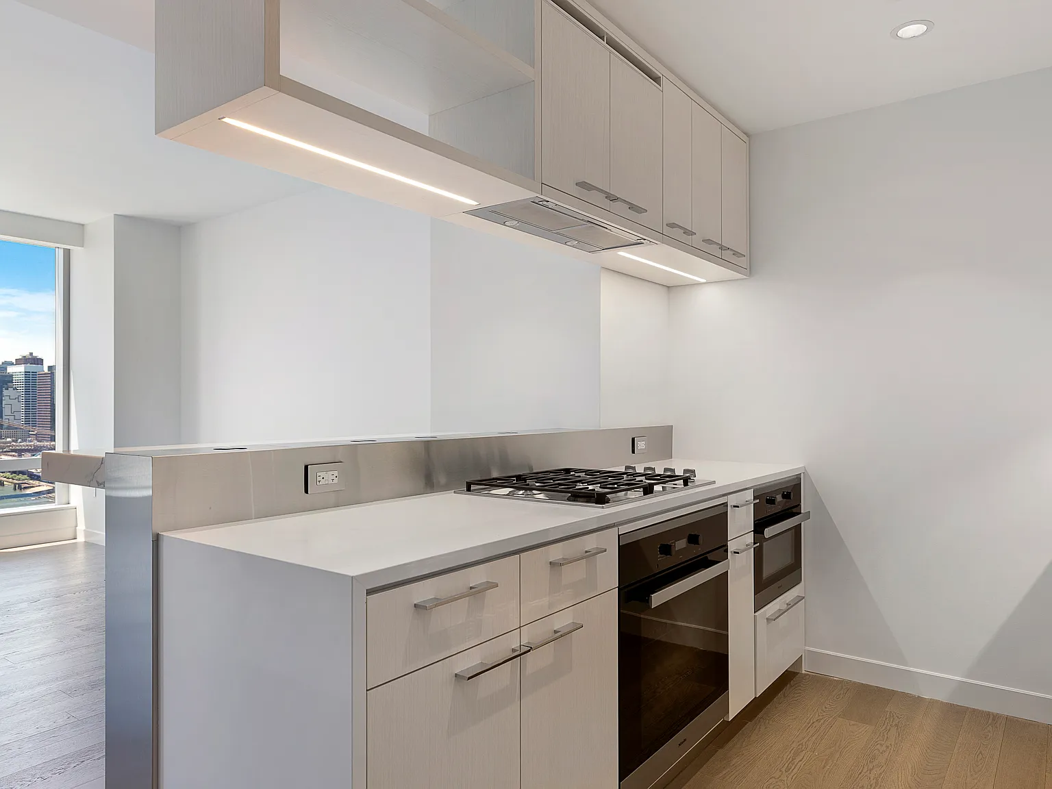 252 South Street — Photo 1