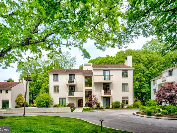 6 Ile Dhuyere, Devon, PA 19333