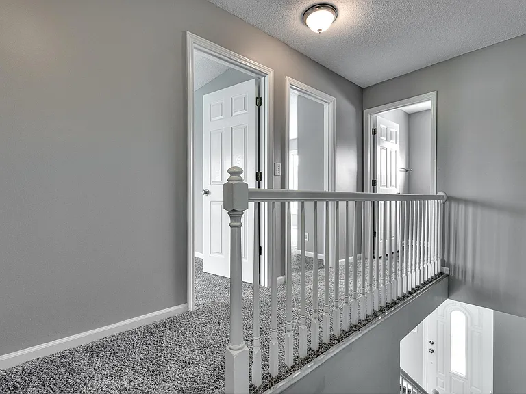11246 N Madison Ave — Photo 12