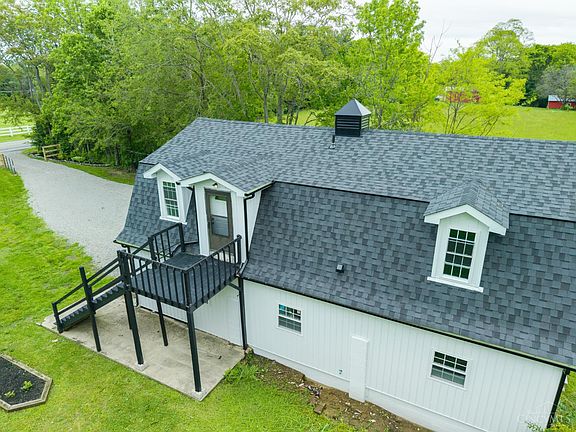 5th image of 341 Westboro Rd