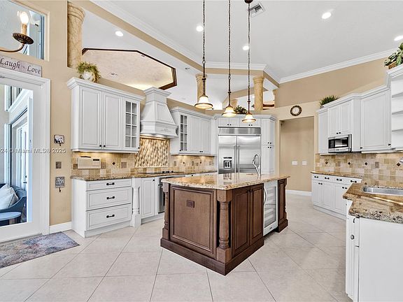 5th image of 12721-12721 NW 15th St