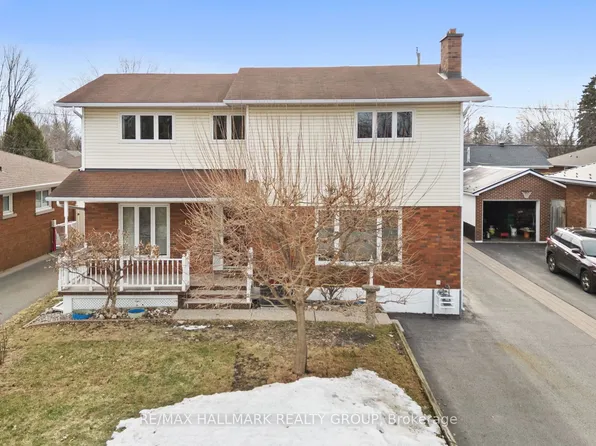 1310 Ferguson St, Ottawa, ON K2C 2K4