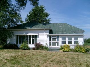 7165 E Hopewell Rd, Avilla, IN 46710